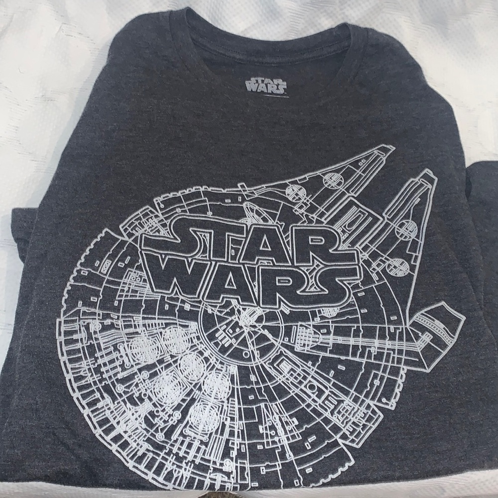 Star Wars Millenium Falcon size 2x men’s tshirt